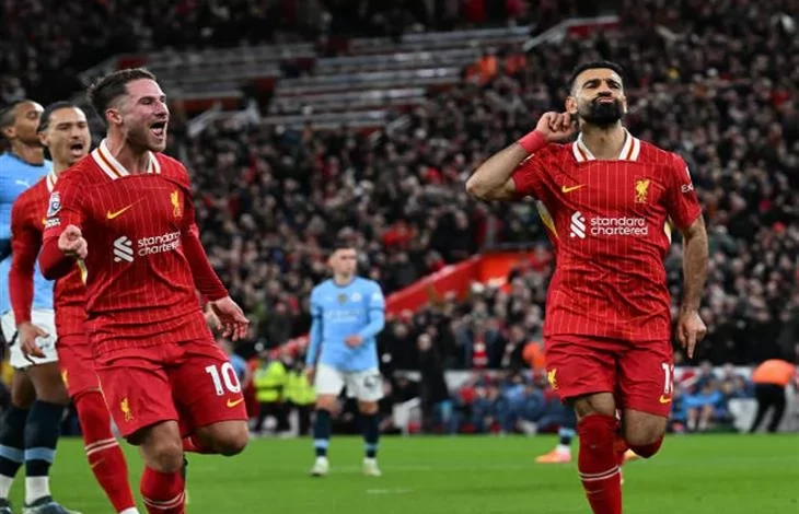 القنوات المجانية الناقلة لمباراة ليفربول ومانشستر سيتي في الدوري الإنجليزي 2025-2026